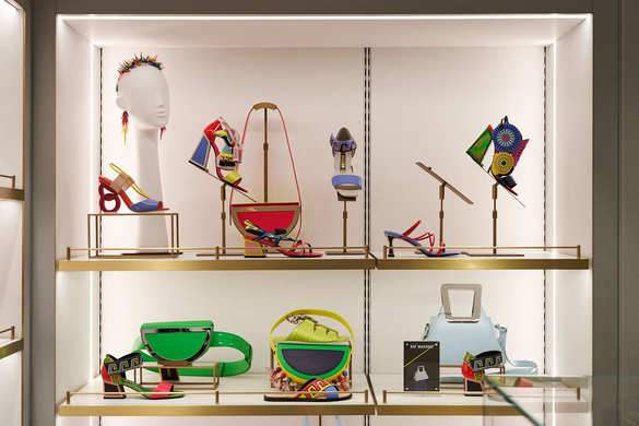 Virgin Voyages Shopping High Street 3.jpg